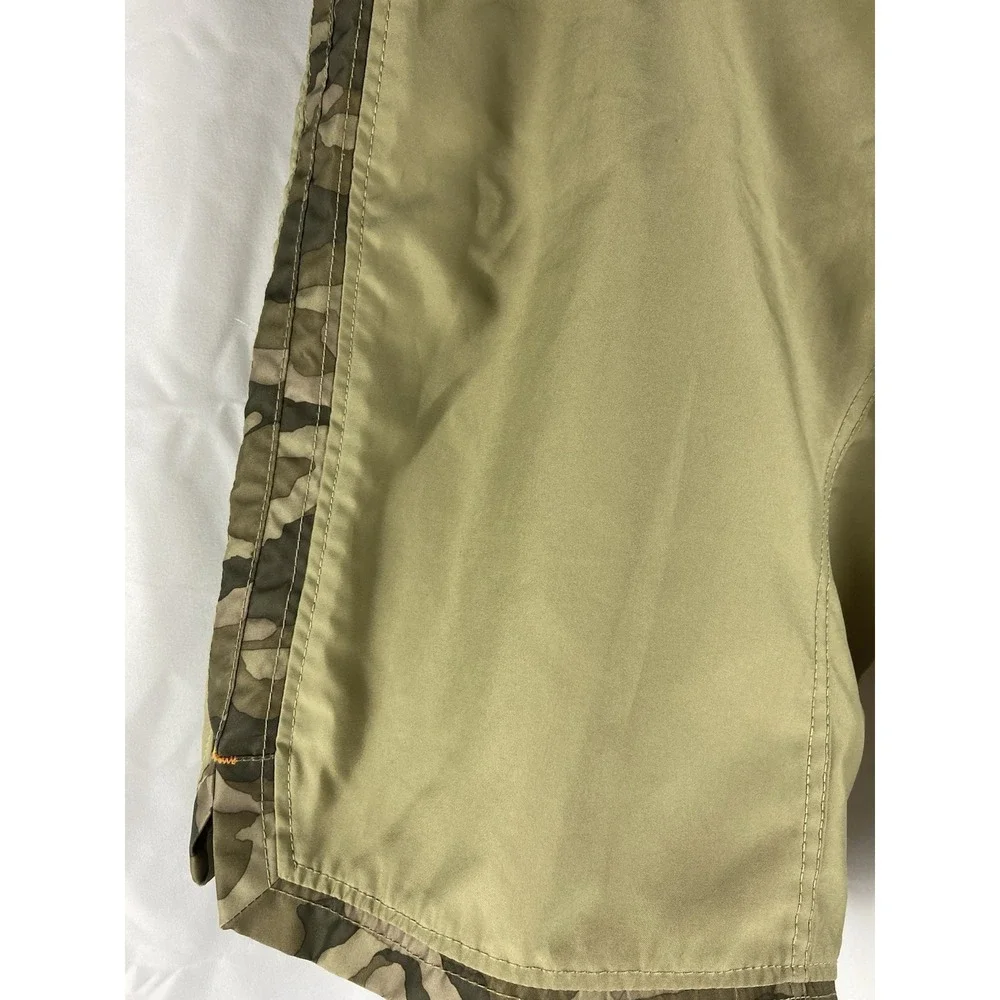 The North Face Men's Board Shorts 34 Green Camo Camouflage Sides Beach Swim**